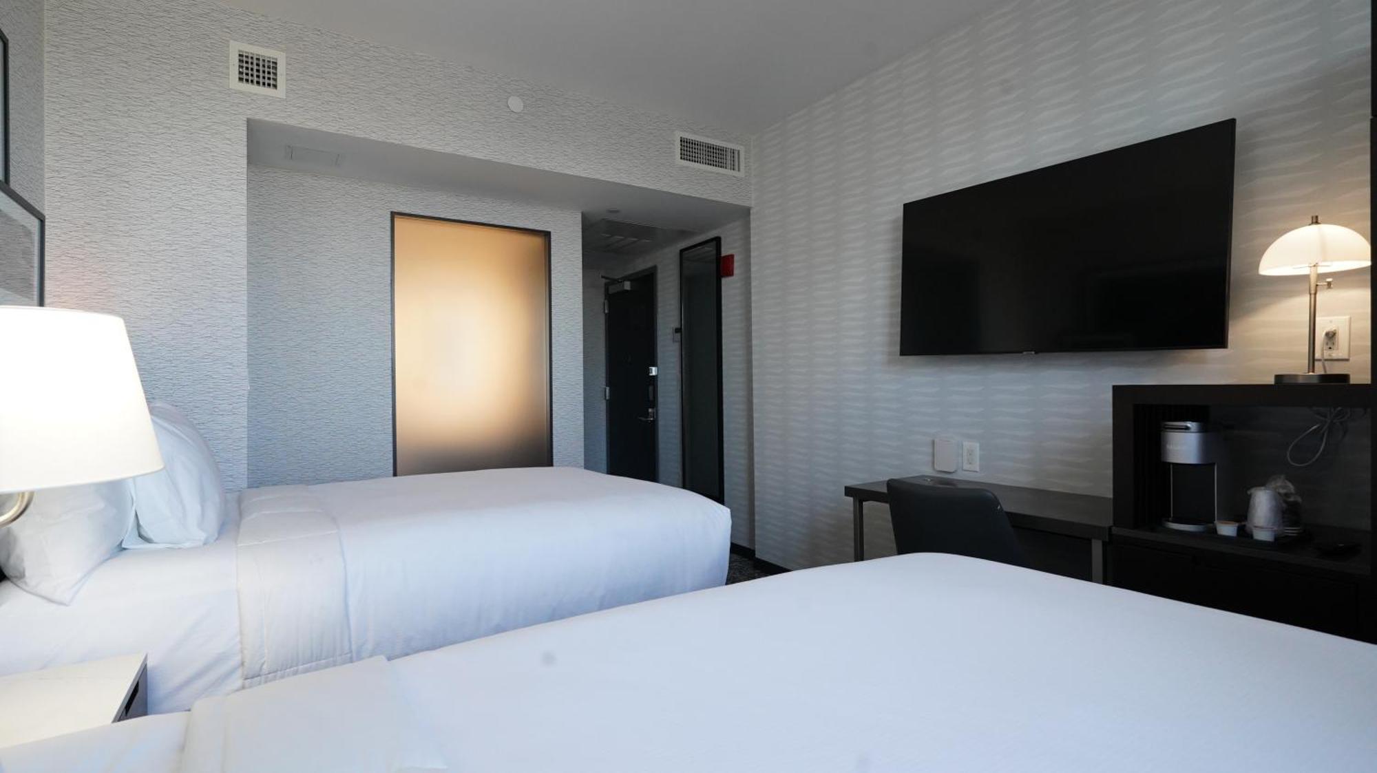 Doubletree By Hilton Long Island City, Ny New York Dış mekan fotoğraf