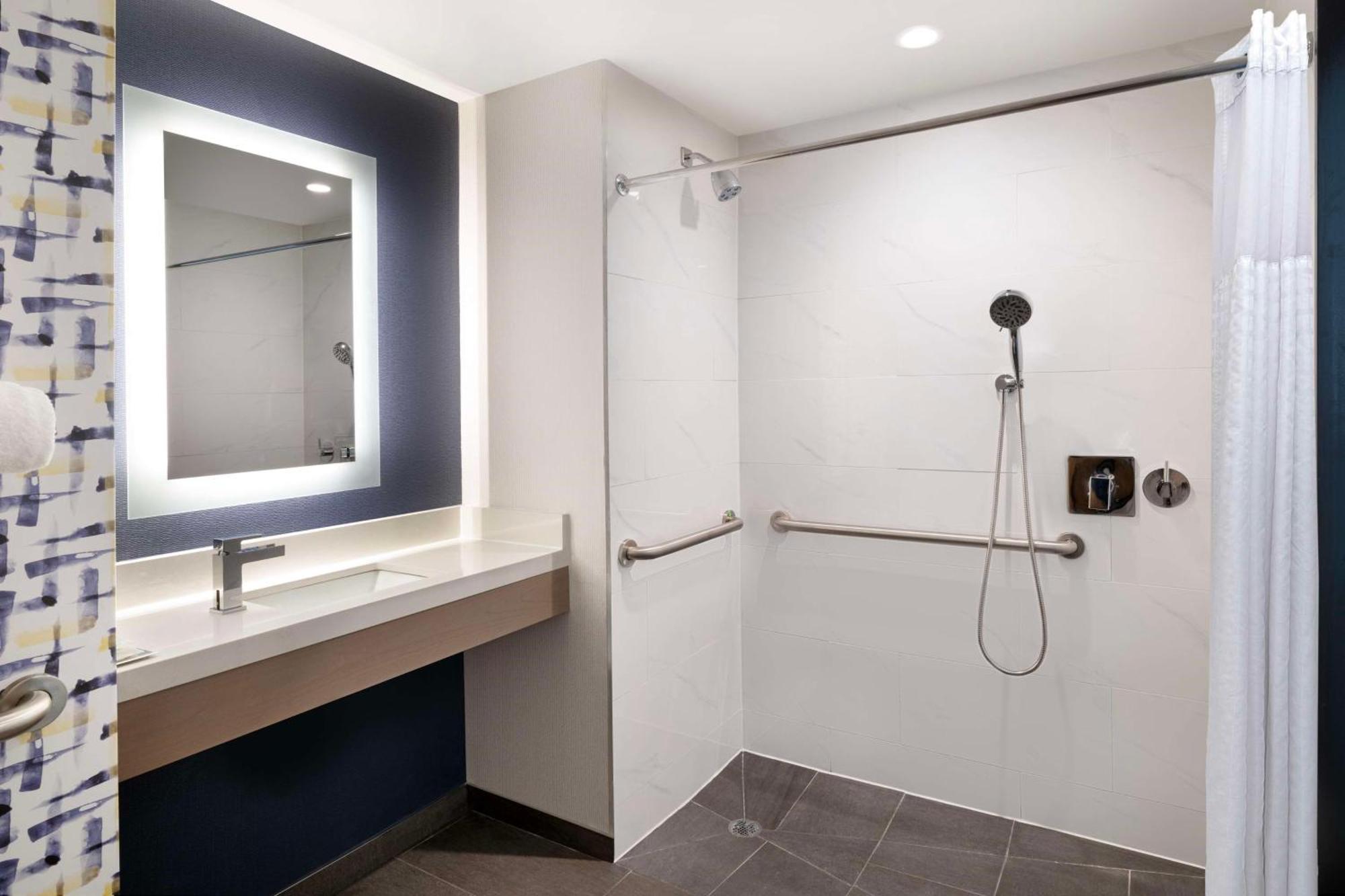 Doubletree By Hilton Long Island City, Ny New York Dış mekan fotoğraf