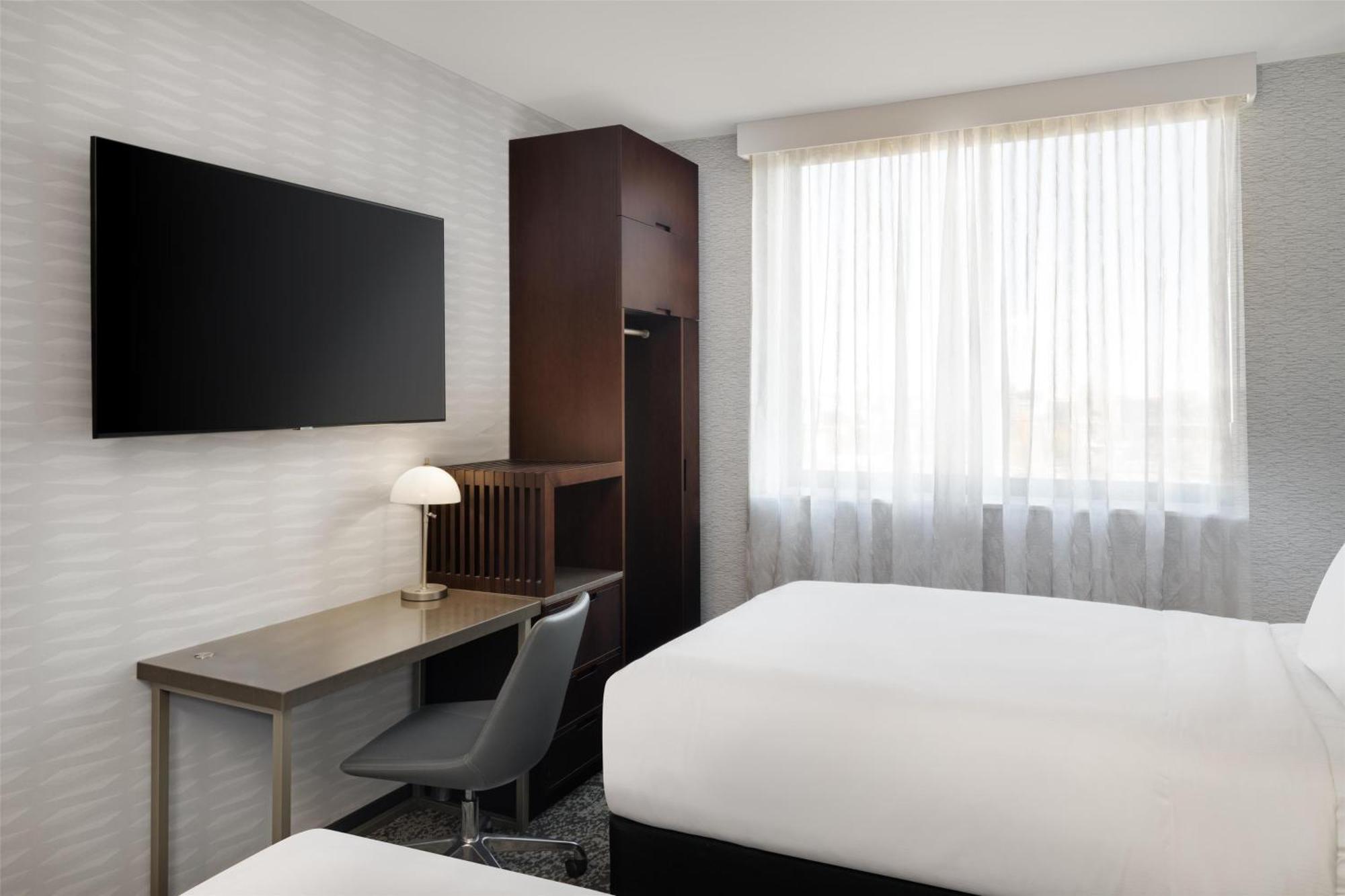 Doubletree By Hilton Long Island City, Ny New York Dış mekan fotoğraf
